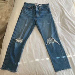 Womens Wedgie straight levi’s jeans size 26